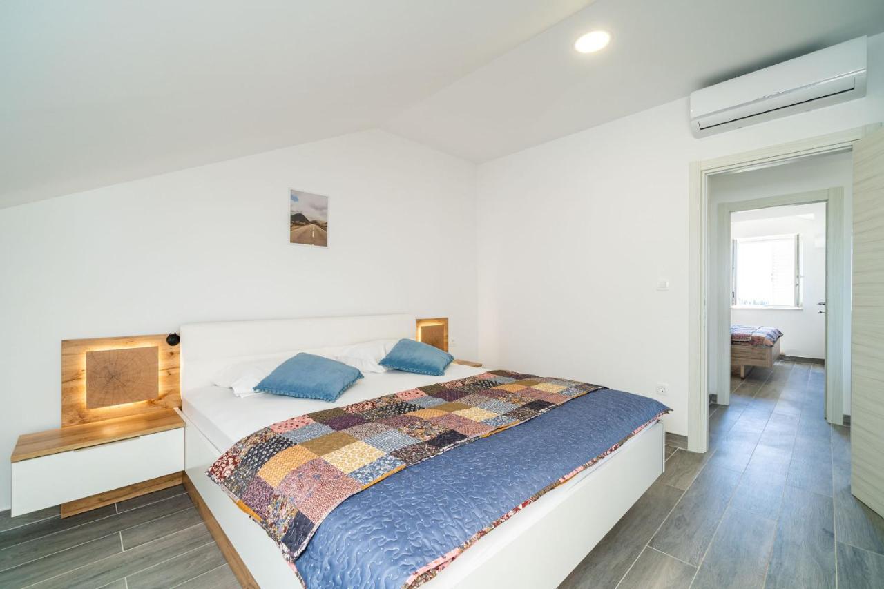 Apartments Amalija Čilipi Kültér fotó